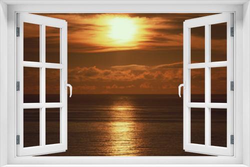 Fototapeta Naklejka Na Ścianę Okno 3D - Sunset and Sea