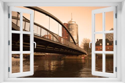 Fototapeta Naklejka Na Ścianę Okno 3D - Brücke Hamburg sepia