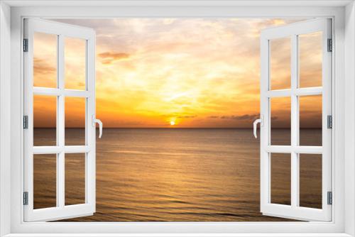 Fototapeta Naklejka Na Ścianę Okno 3D - Top view of sunrise above the sea