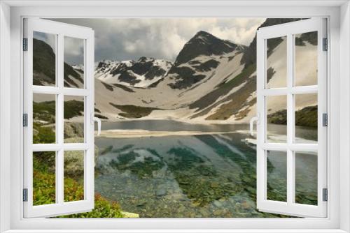 Fototapeta Naklejka Na Ścianę Okno 3D - Lake in Caucasus