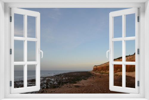 Fototapeta Naklejka Na Ścianę Okno 3D - cliffs sea sand 