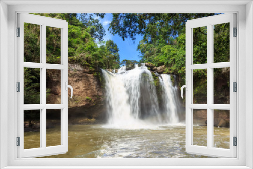 Fototapeta Naklejka Na Ścianę Okno 3D - Haew suwat waterfall, khao yai national park, Thailand