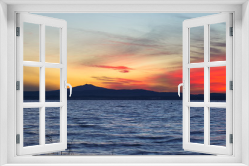 Fototapeta Naklejka Na Ścianę Okno 3D - Colorful sunset