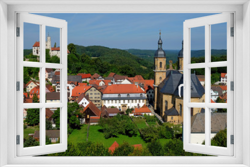 Fototapeta Naklejka Na Ścianę Okno 3D - Wallfahrtsbasilika Gößweinstein und Burg Gößweinstein in Gößweinstein, Bayern, Deutschland