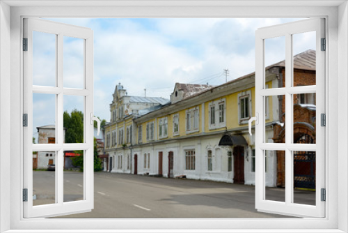 Fototapeta Naklejka Na Ścianę Okno 3D - Biysk, a historic house on the former Great street
