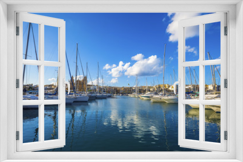Fototapeta Naklejka Na Ścianę Okno 3D - Msida, Malta - Yacht marina with blue sky and nice clouds on a summer day