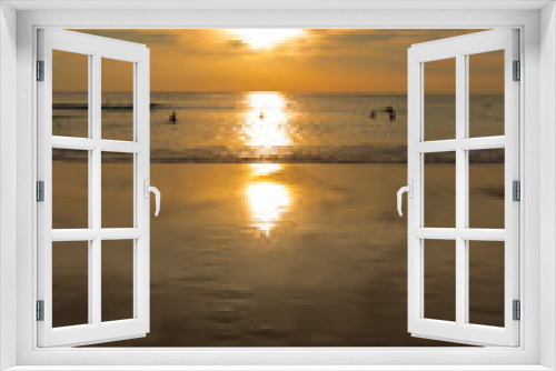Fototapeta Naklejka Na Ścianę Okno 3D - Sunset on the beach of Kata