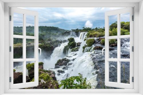 Fototapeta Naklejka Na Ścianę Okno 3D - Argentinian Side of Iguazu Falls