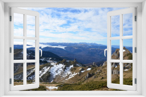 Fototapeta Naklejka Na Ścianę Okno 3D - On The Top Of Transylvania