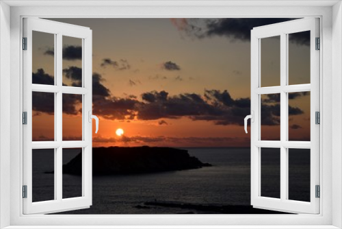 Fototapeta Naklejka Na Ścianę Okno 3D - Sunset at Mediterranean 