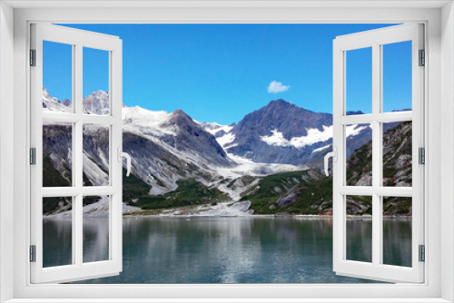 Fototapeta Naklejka Na Ścianę Okno 3D - Glaciers and mountains in Glacier Bay, Alaska