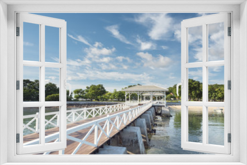 Fototapeta Naklejka Na Ścianę Okno 3D - Asdang white sea bridge the monument of Sichang island