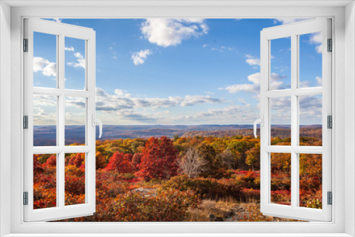 Fototapeta Naklejka Na Ścianę Okno 3D - Fall foliage scenery New England mountain hike
