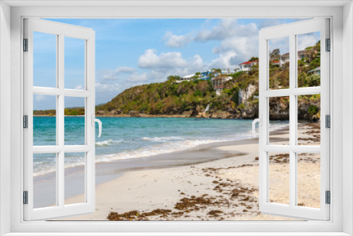 Fototapeta Naklejka Na Ścianę Okno 3D - Houses Overlooking Beach