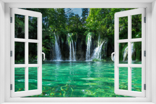 Fototapeta Naklejka Na Ścianę Okno 3D - Waterfalls With Clear Green Water on Plitvice Lakes