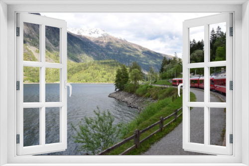 Fototapeta Naklejka Na Ścianę Okno 3D - Trenino Rosso del Bernina 80
