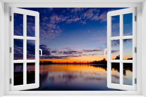 Fototapeta Naklejka Na Ścianę Okno 3D - Sunrise of Srah Srang Lake