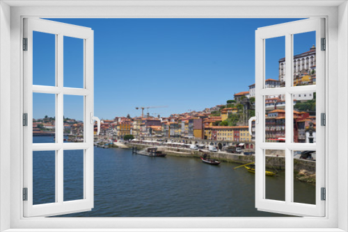 Fototapeta Naklejka Na Ścianę Okno 3D - Porto City View