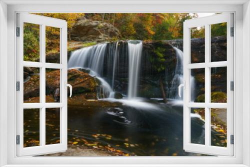 Fototapeta Naklejka Na Ścianę Okno 3D - Bald River Falls
