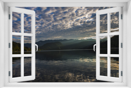 Fototapeta Naklejka Na Ścianę Okno 3D - Sunset on the lake of Bled (Slovenja)