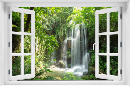 Fototapeta Naklejka Na Ścianę Okno 3D - Waterfall in jungle