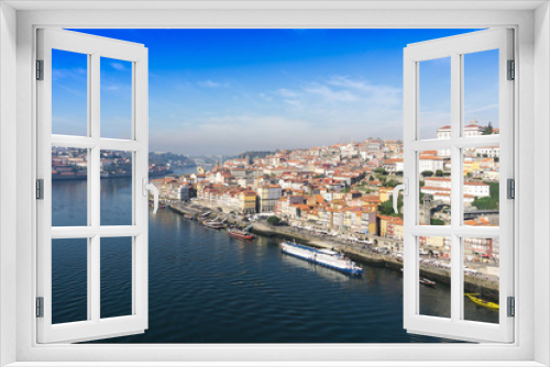 Fototapeta Naklejka Na Ścianę Okno 3D - PORTO, PORTUGAL - November 17, 2016. Street view of old town Porto, Portugal, Europe, is the second largest city in Portugal, has a population of 1.4 million.
