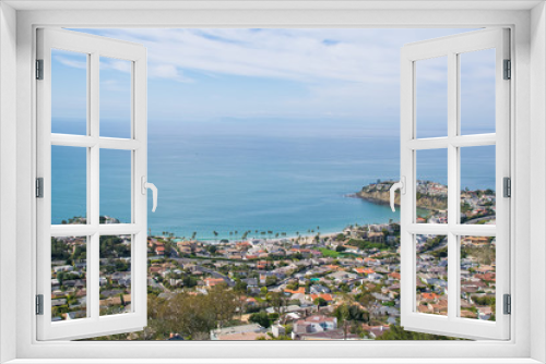 Fototapeta Naklejka Na Ścianę Okno 3D - View of Laguna Beach, Southern California 