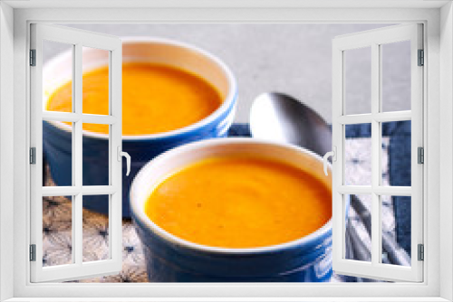 Fototapeta Naklejka Na Ścianę Okno 3D - Carrot ginger soup