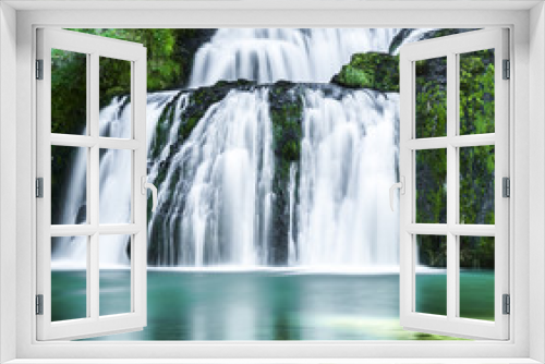 Fototapeta Naklejka Na Ścianę Okno 3D - Wasserfall