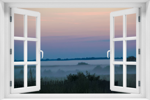 Fototapeta Naklejka Na Ścianę Okno 3D - Fog at sunset