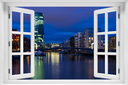 Fototapeta Naklejka Na Ścianę Okno 3D - Frankfurt am Main westhafen