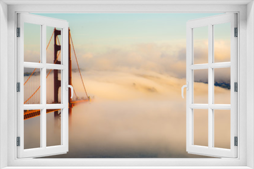 Fototapeta Naklejka Na Ścianę Okno 3D - Golden Fogset