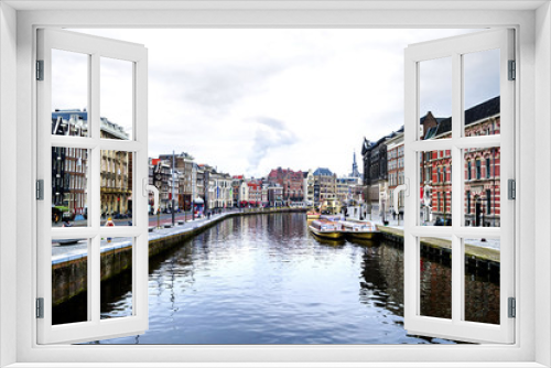 Fototapeta Naklejka Na Ścianę Okno 3D - Amsterdam canals and typical houses