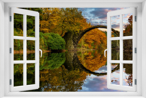 Fototapeta Naklejka Na Ścianę Okno 3D - Devil's Bridge in Kromlau in the autumn rhododendron park