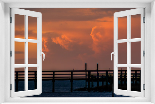 Fototapeta Naklejka Na Ścianę Okno 3D - Sunset over the Ocean
