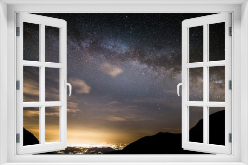 Fototapeta Naklejka Na Ścianę Okno 3D - The outstanding beauty and clarity of the Milky Way and the starry sky captured from high altitude on the italian Alps.