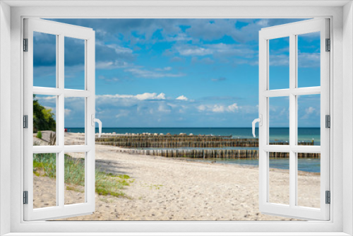 Fototapeta Naklejka Na Ścianę Okno 3D - Strand an der Hohwachter Bucht bei Hohwacht