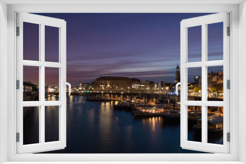 Fototapeta Naklejka Na Ścianę Okno 3D - Hamburger Hafen in der blauen Stunde