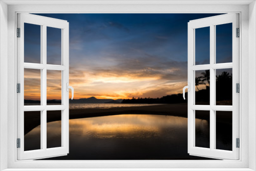 Fototapeta Naklejka Na Ścianę Okno 3D - Before sunrise