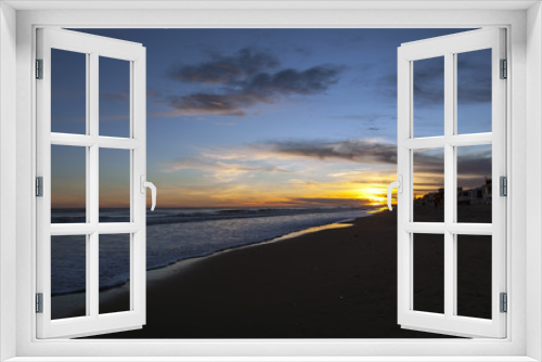 Fototapeta Naklejka Na Ścianę Okno 3D - Beach and sunset over atlantic
