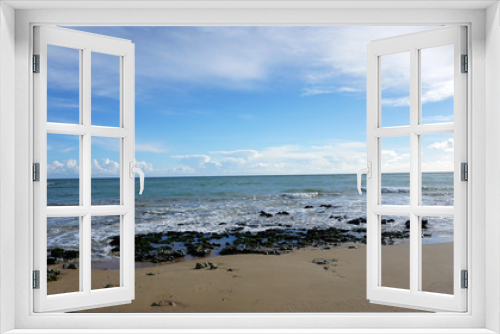 Fototapeta Naklejka Na Ścianę Okno 3D - oura beach