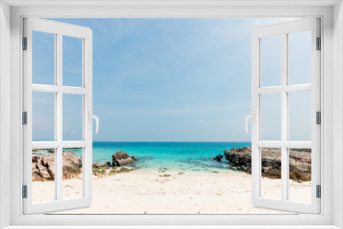 Fototapeta Naklejka Na Ścianę Okno 3D - Maiton private island blue paradise