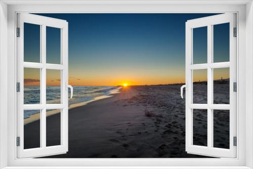 Fototapeta Naklejka Na Ścianę Okno 3D - Prat Beach