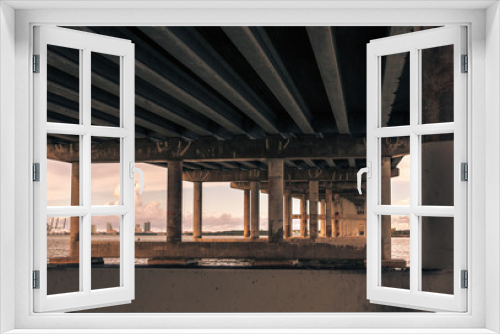 Fototapeta Naklejka Na Ścianę Okno 3D - Rickenbacker Causeway Bridge that connects Miami to Key Biscayne and Virginia Key.