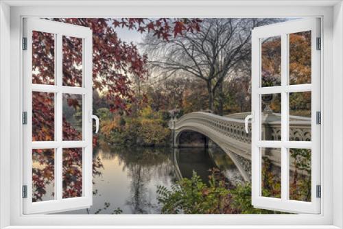 Fototapeta Naklejka Na Ścianę Okno 3D - Bow bridge Central Park autumn