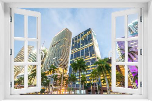 Fototapeta Naklejka Na Ścianę Okno 3D - Miami, FL. City streets at sunset