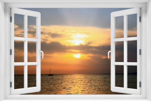 Fototapeta Naklejka Na Ścianę Okno 3D - Sea landscape on sunset, sunset sky