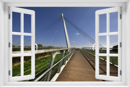 Fototapeta Naklejka Na Ścianę Okno 3D - millenium foorbridge over river severn worcester worcestershire england uk
