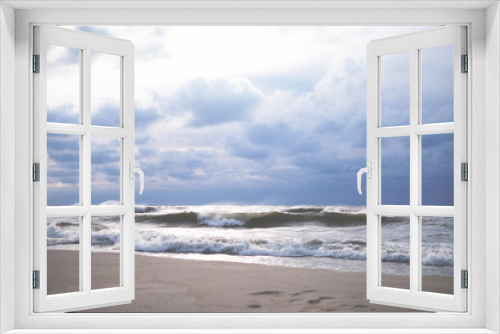Fototapeta Naklejka Na Ścianę Okno 3D - Stormy seashore, sea