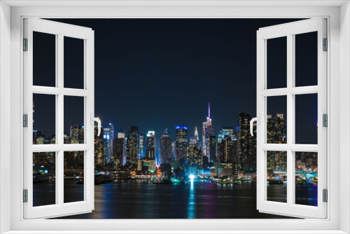 Fototapeta Naklejka Na Ścianę Okno 3D - ニュージャージ州より望む、アメリカ・ニューヨークの夜景